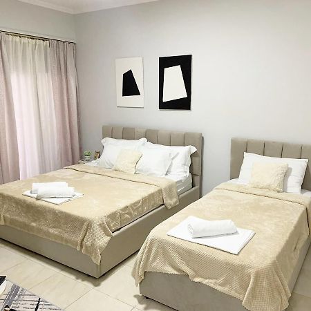 Chlo Apartment 1 Tirane Εξωτερικό φωτογραφία