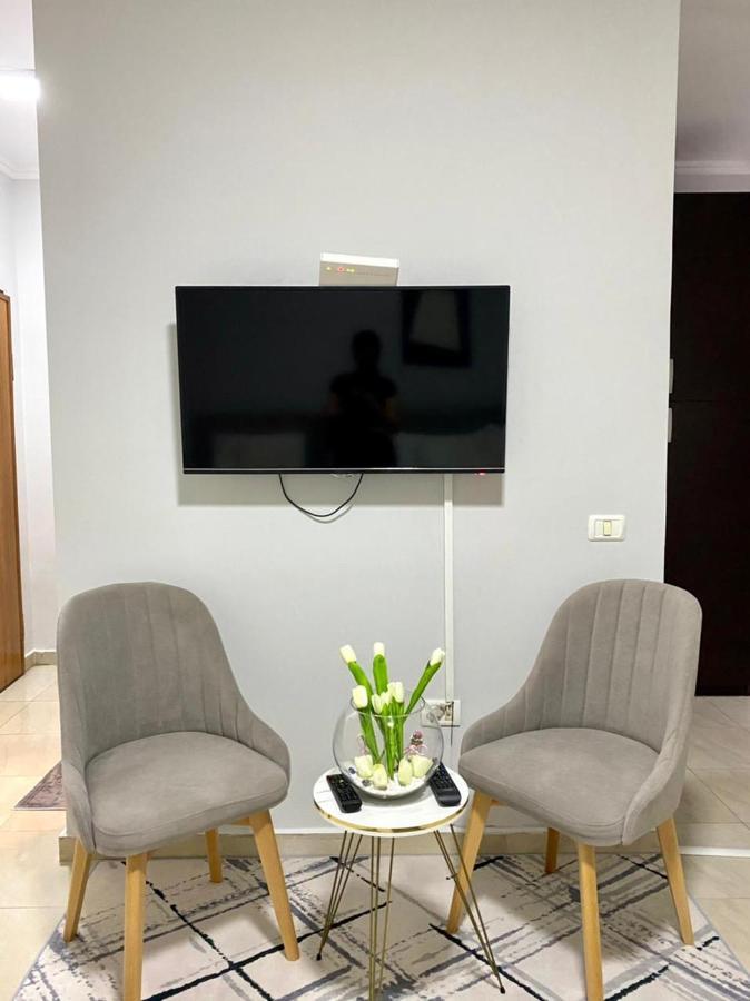 Chlo Apartment 1 Tirane Εξωτερικό φωτογραφία