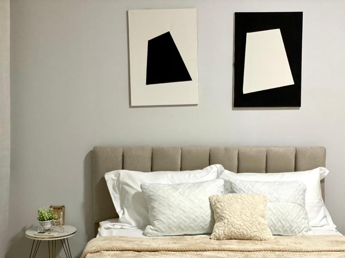Chlo Apartment 1 Tirane Εξωτερικό φωτογραφία