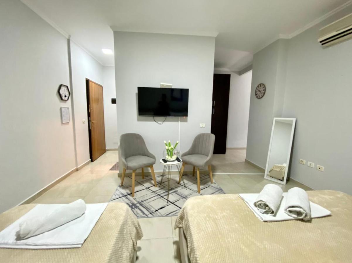 Chlo Apartment 1 Tirane Εξωτερικό φωτογραφία